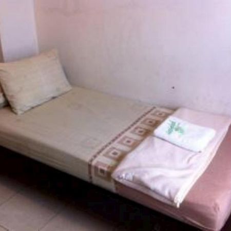 Saidah Guest House Бандунг Экстерьер фото
